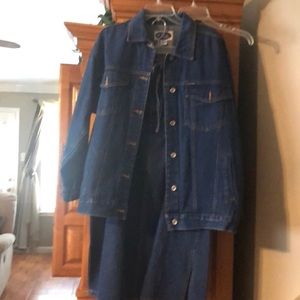 Jean suit
